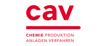 Das Wordbild-Logo der „cav“ in Rot mit einem roten Pfeil nach rechts darunter.